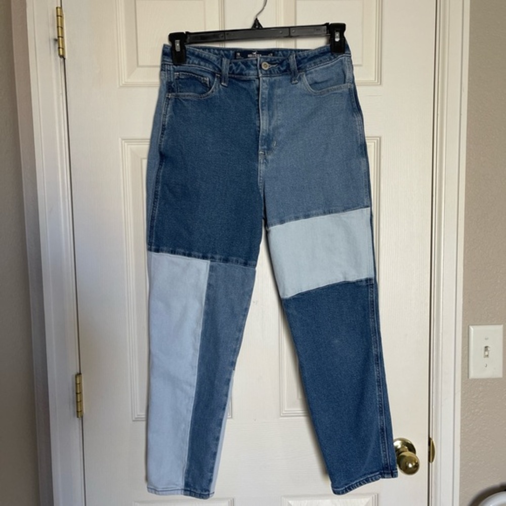 Hollister Ultra‎ High-Rise Mom Jeans Patchwork Two-Tone Denim Size 7 / W28 L27 - Picture 11 of 16